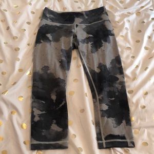 Size 4 lulu leggings